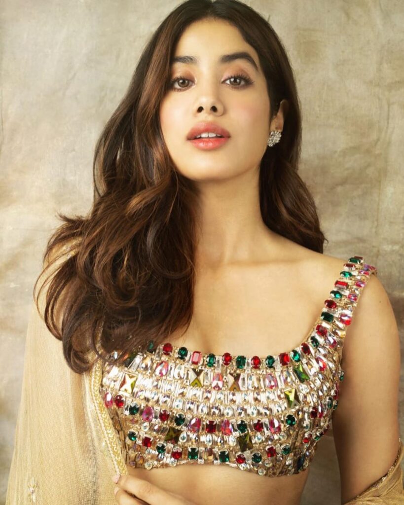 A dose of cute and quirky Janhvi Kapoor to make your day brighter - 6