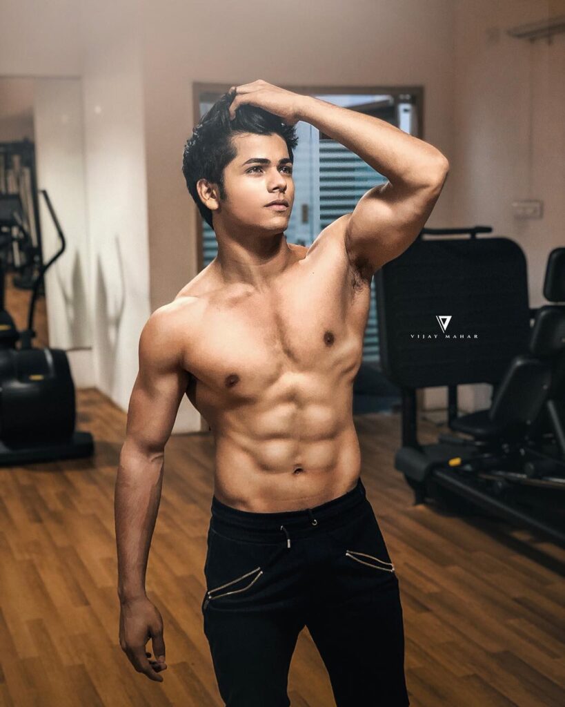 Siddharth Nigam’s Fashion, Style and Looks - 1