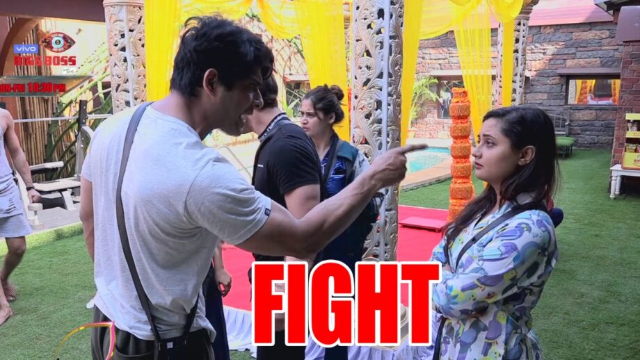 Bigg Boss 13: Rashami Desai calls Sidharth Shukla a ‘Gawaar’