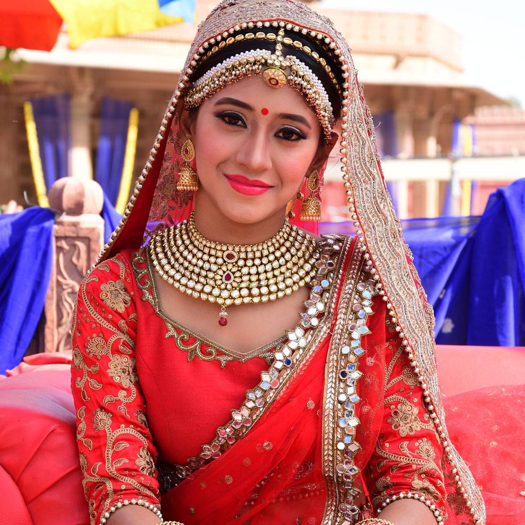 Bride and beautiful: Naira aka Shivangi Joshi from Yeh Rishta Kya Kehlata Hai - 3