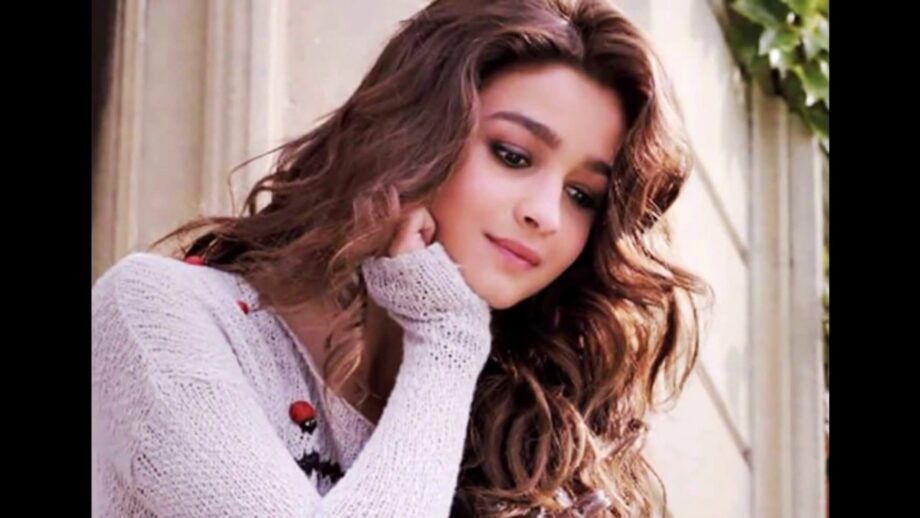 Here's some cuteness from Alia Bhatt to brighten your day