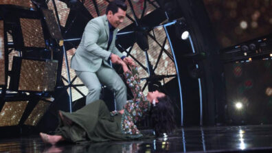 Indian Idol 11: OMG! Aditya Narayan drops Neha Kakkar on the stage