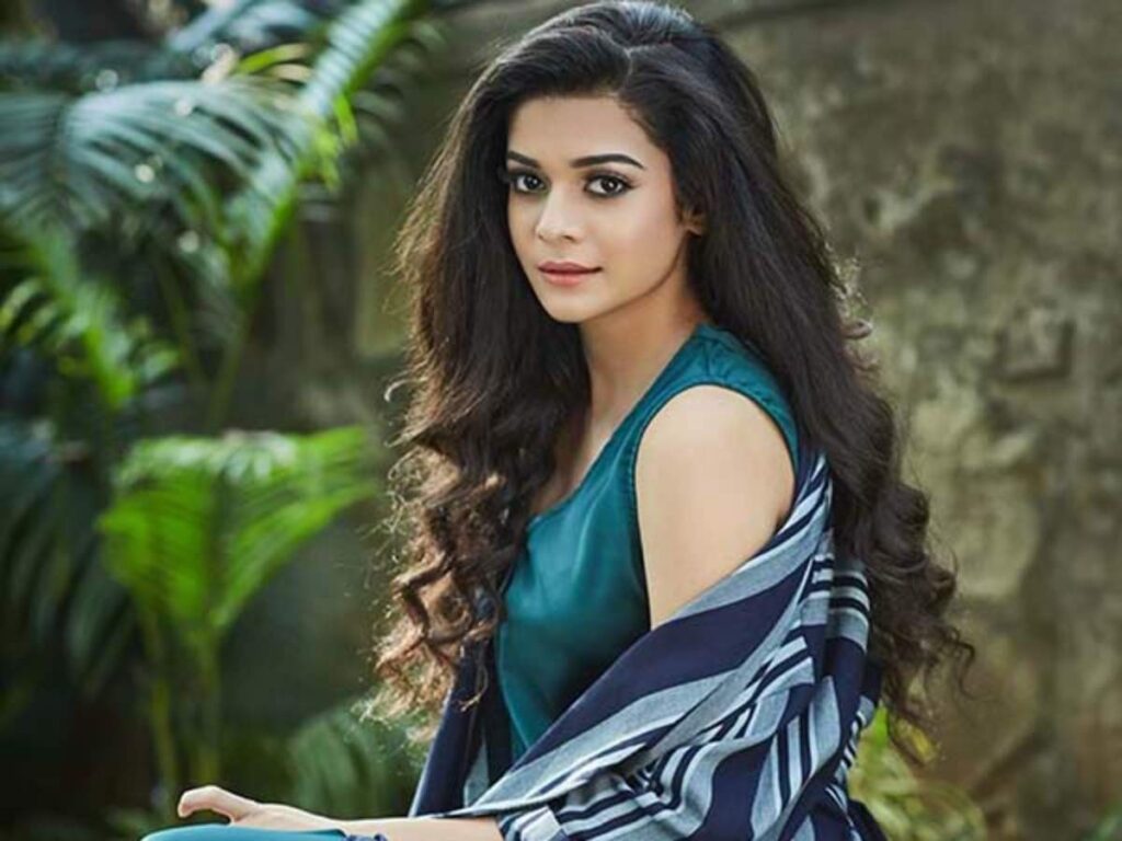 Mithila Palkar’s fashion is an inspiration for millennials - 2