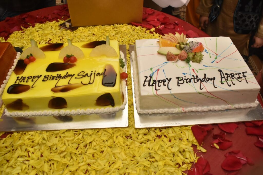 Mohsin Khan’s birthday celebration on Rajan Shahi’s set! - 4