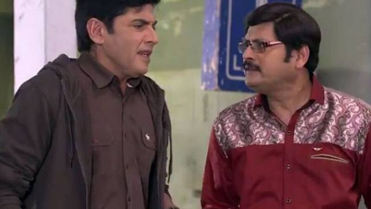 Bhabhiji Ghar Par Hai: Vibhuti and Tiwari’s Tashan moments 5