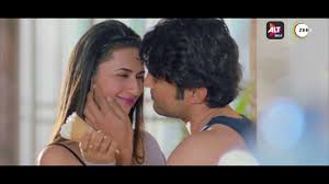 Divyanka Tripathi & Rajeev Khandelwal HOT Scene From Cold Lassi Aur Chicken Masala - 1