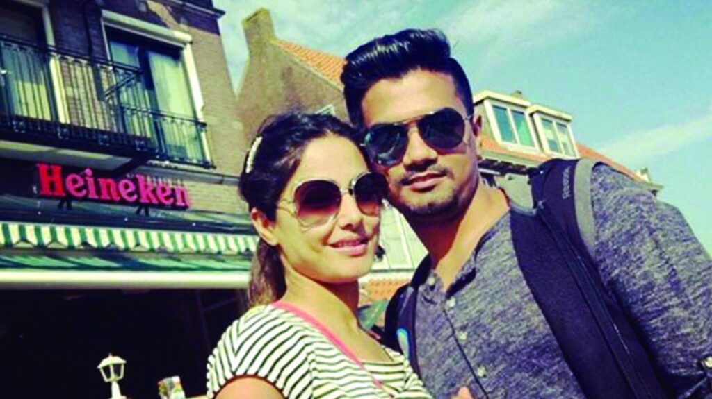 Hina Khan-Rocky Jaiswal and their travel diaries - 2