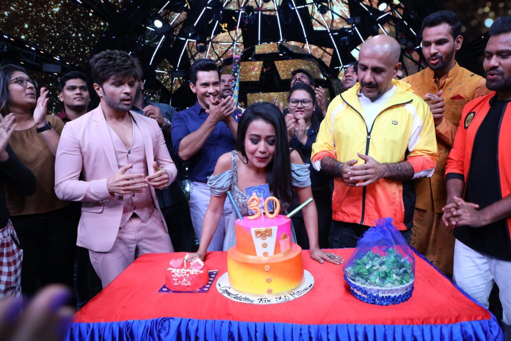 Indian Idol 11: Neha Kakkar thanks her fans after hitting 30 million on Instagram 4