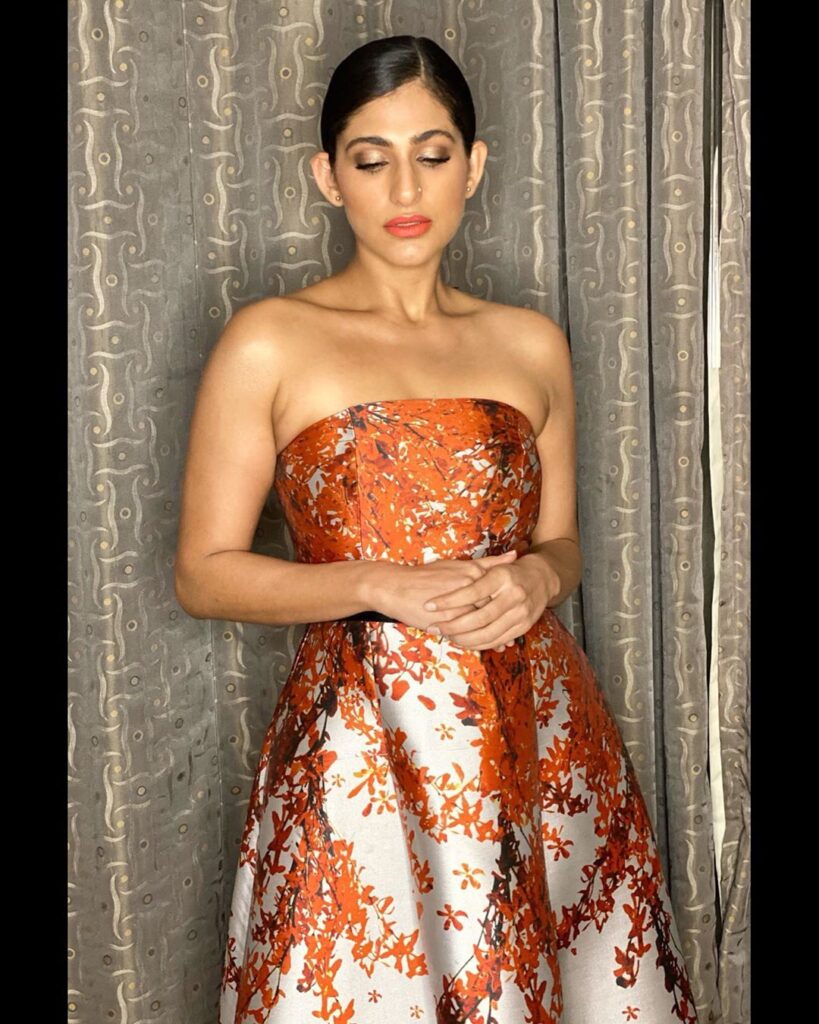 Kubbra Sait Fashion Game: Stunner or Bummer? - 3