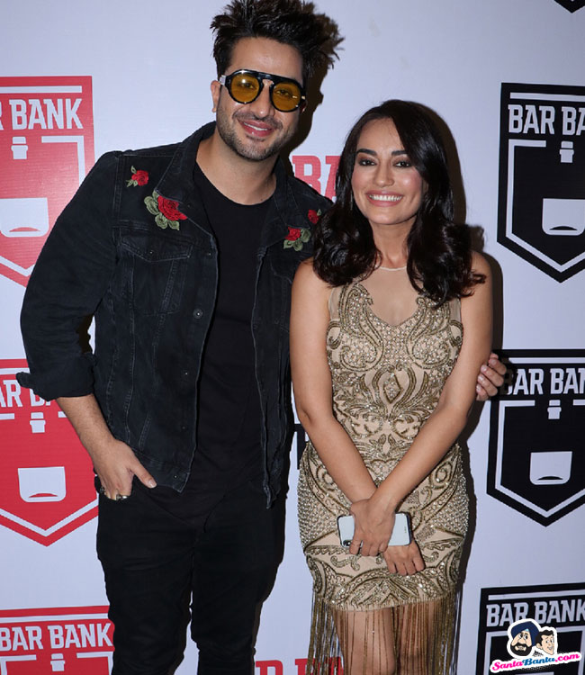 Surbhi Jyoti and Aly Goni are new BFFs in town - 0