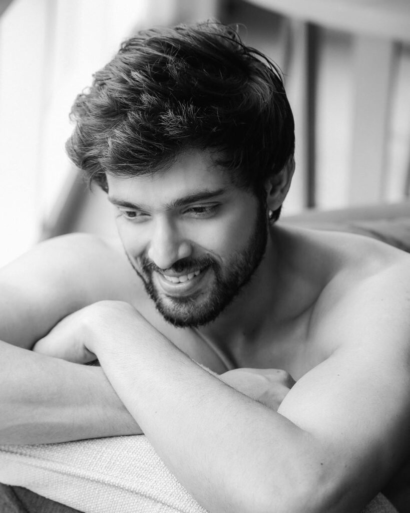 HOT Instagram pictures of Parth Samthaan, See Pics - 5