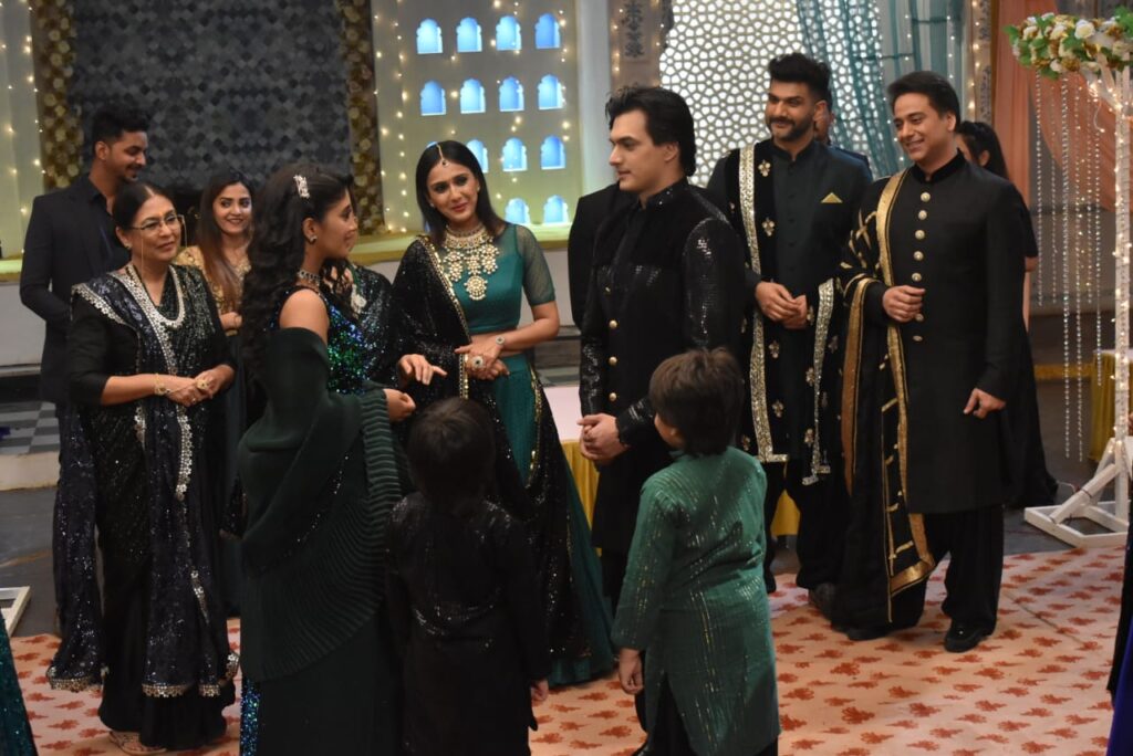Yeh Rishta Kya Kehlata Hai: Kartik and Naira’s dreamy engagement - 3