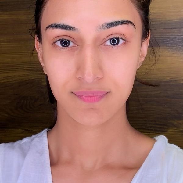 A Glimpse of Erica Fernandes without makeup looks - 2