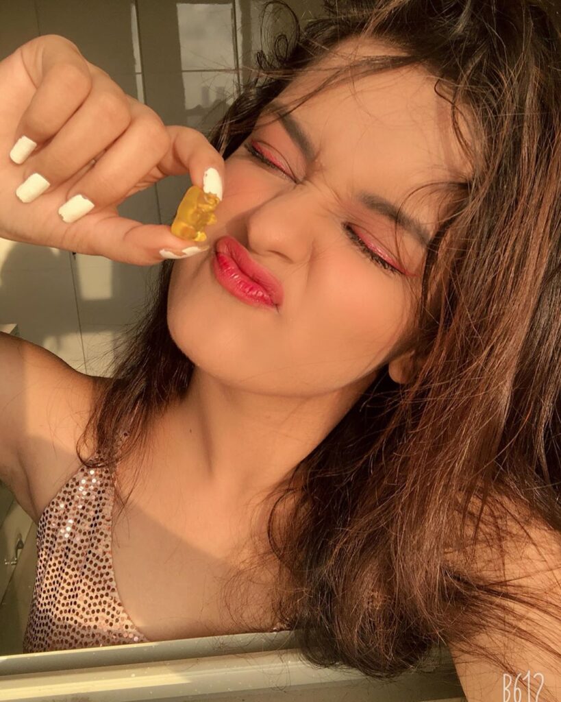 Avneet Kaur: The Ultimate Pout Queen - 2