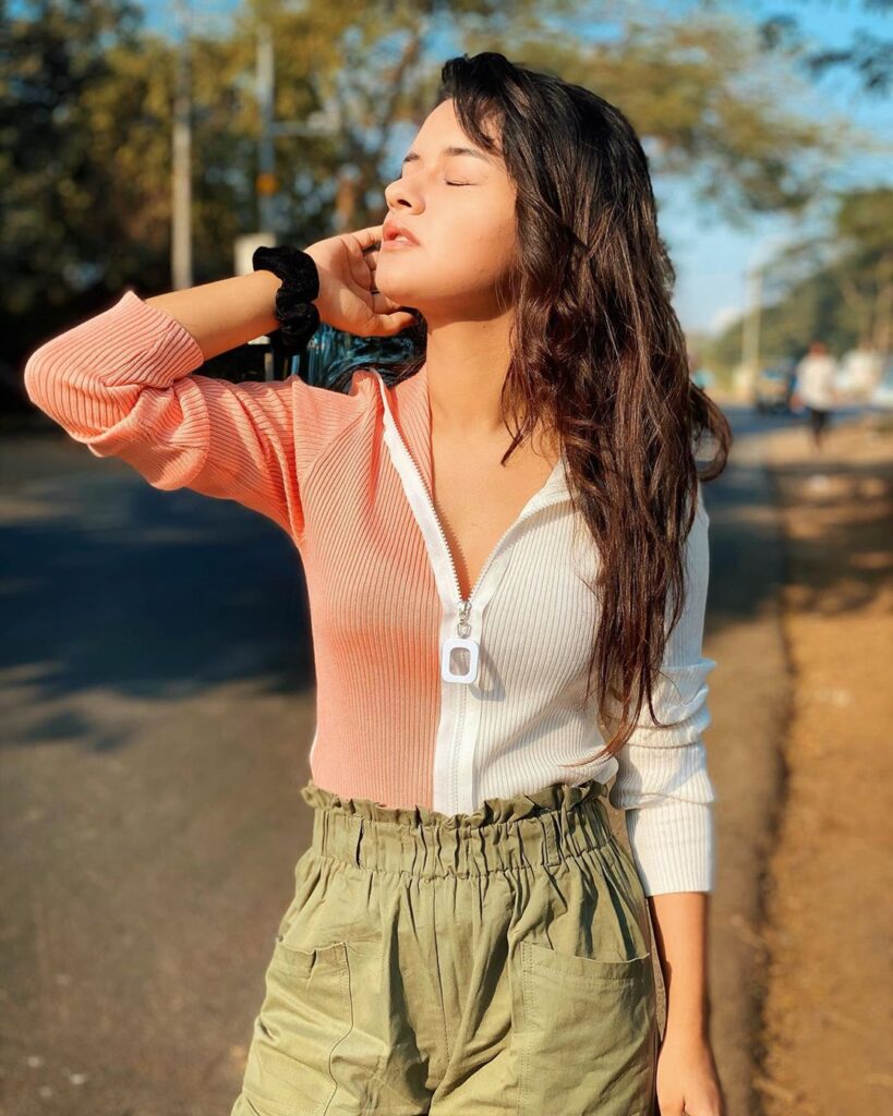 Avneet Kaur’s sun-kissed pictures will make you fall in love - 0