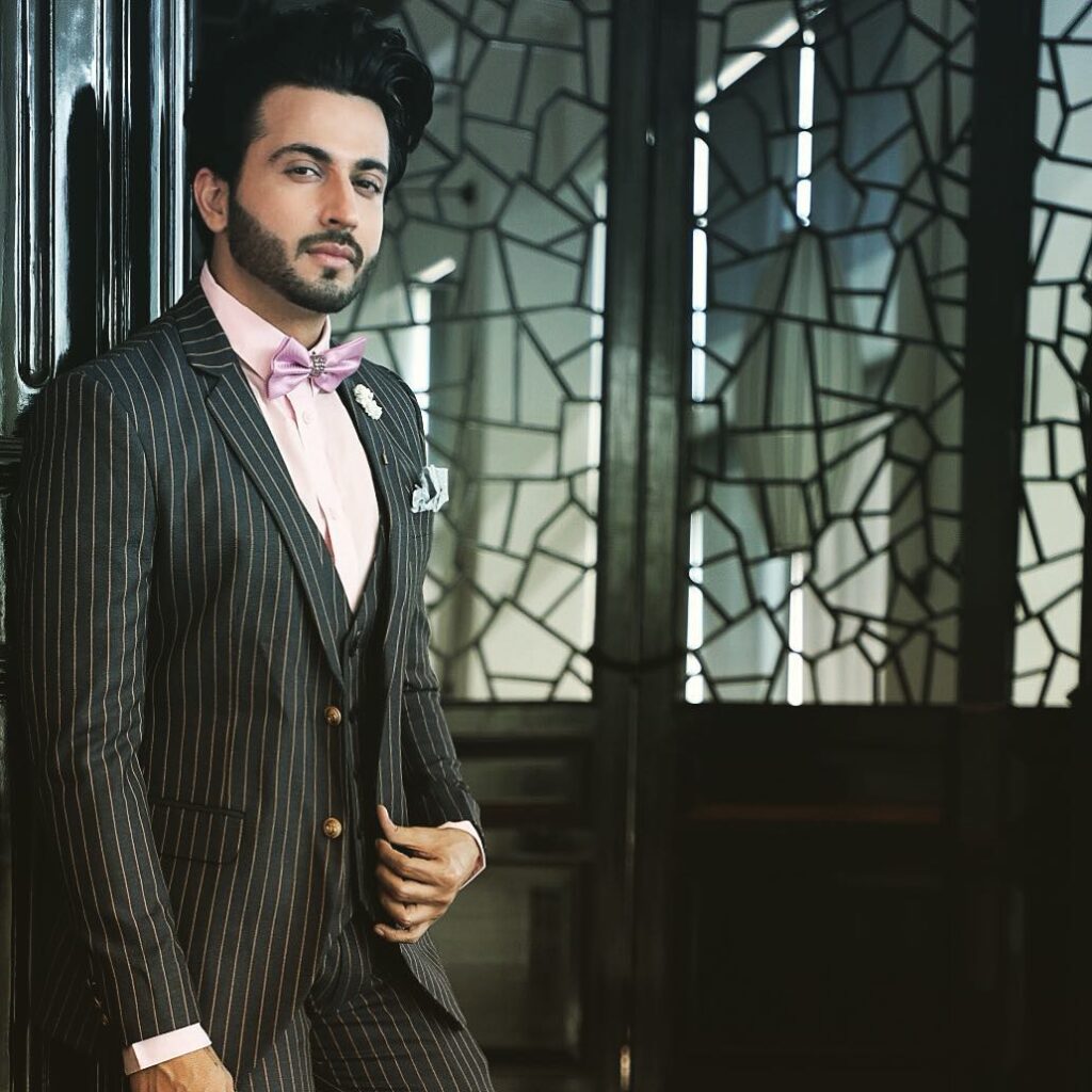 Dheeraj Dhoopar stylish pictures will leave you stunned - 2