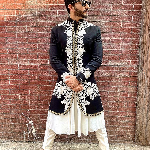 Dheeraj Dhoopar stylish pictures will leave you stunned - 7