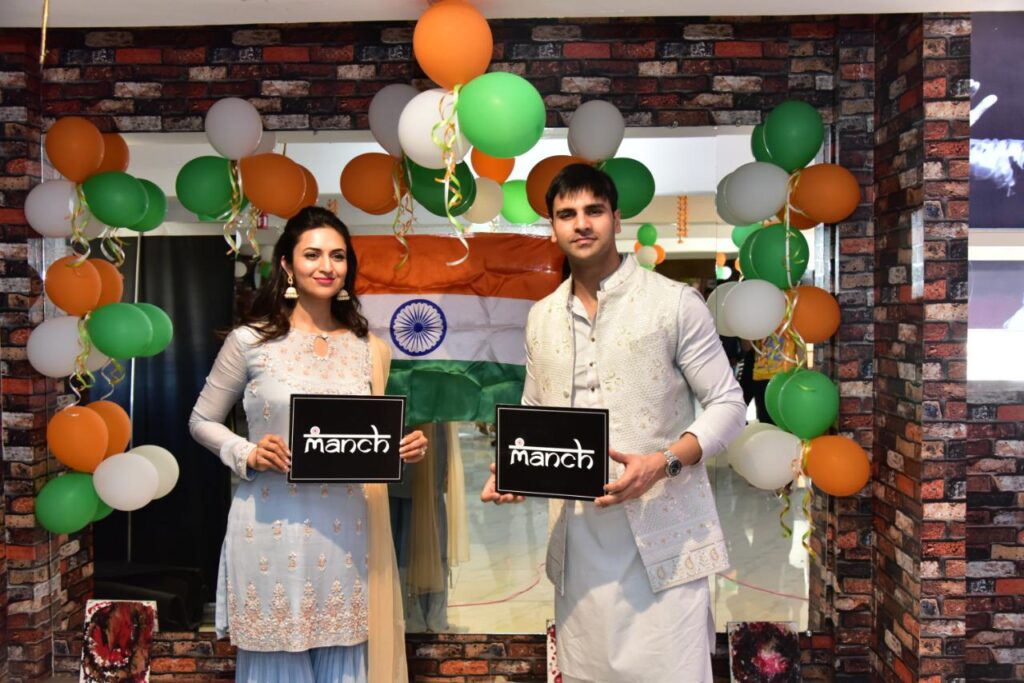 Divyanka Tripathi Dahiya and Vivek Dahiya get patriotic - 4