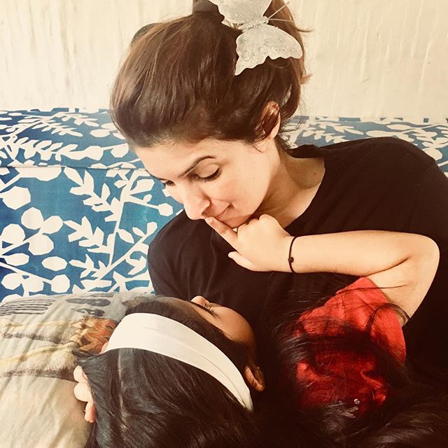 Here’s how Twinkle Khanna is nailing the parenting game - 0