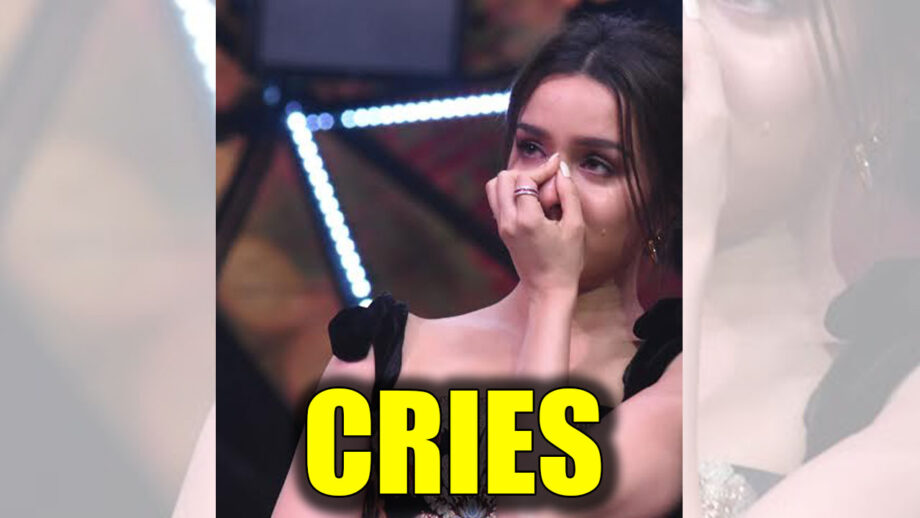 Indian Idol 11: Shraddha Kapoor CRIES her heart out