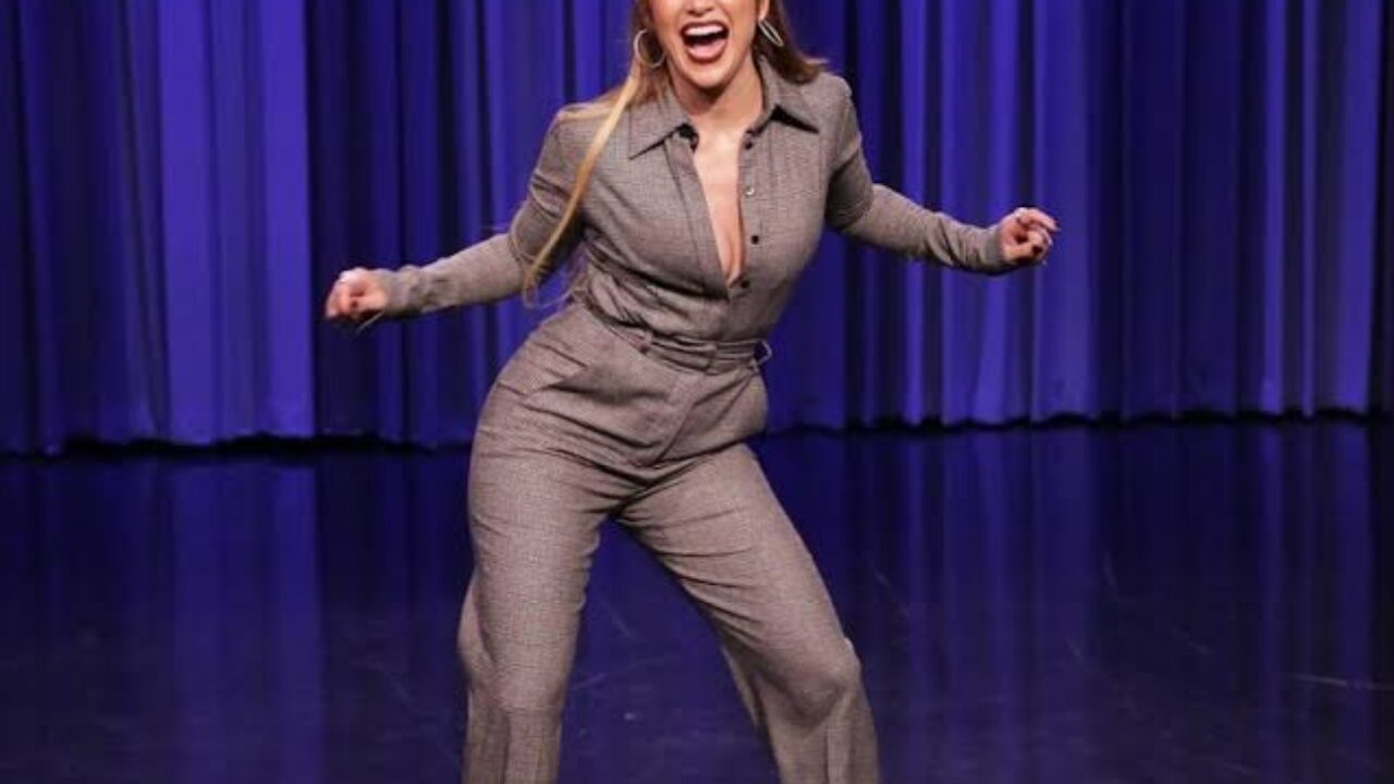 Jennifer Lopez: The QUEEN of Hollywood 4