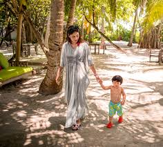 Kareena Kapoor Khan and Taimur Ali Khan: This Mother and son duo will surely melt your heart - 3