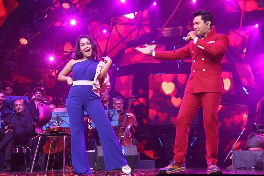 Neha Kakkar and Aditya Narayan ROMANCE comes alive - 1