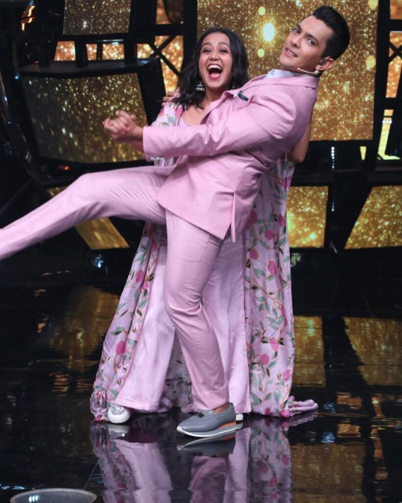 Times when Aditya Narayan wooed Neha Kakkar - 5