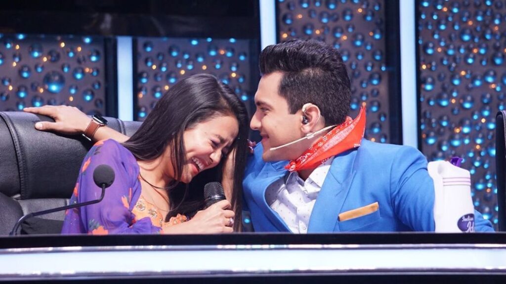 Neha Kakkar and Aditya Narayan ROMANCE comes alive - 4