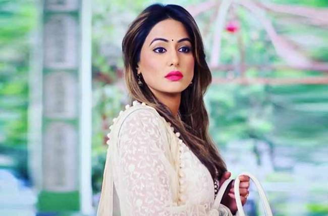 OMG! Hina Khan charms us in white outfits! - 5