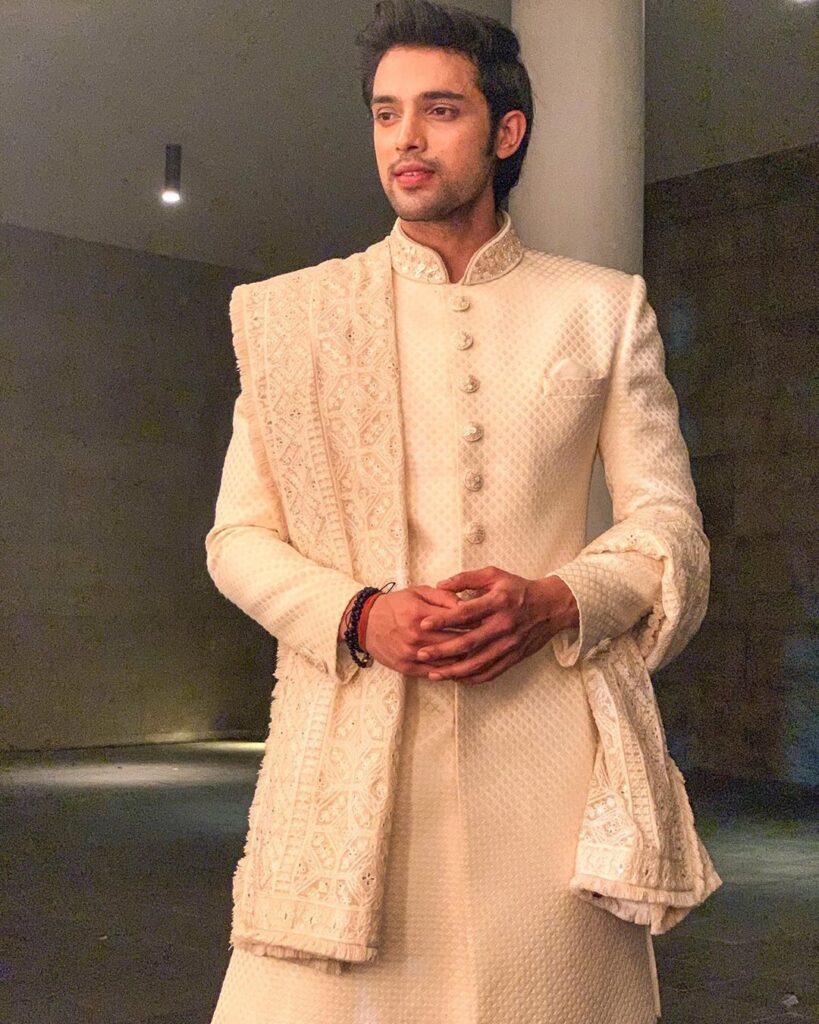 Parth Samthaan looks resplendent in traditional outfits - 1