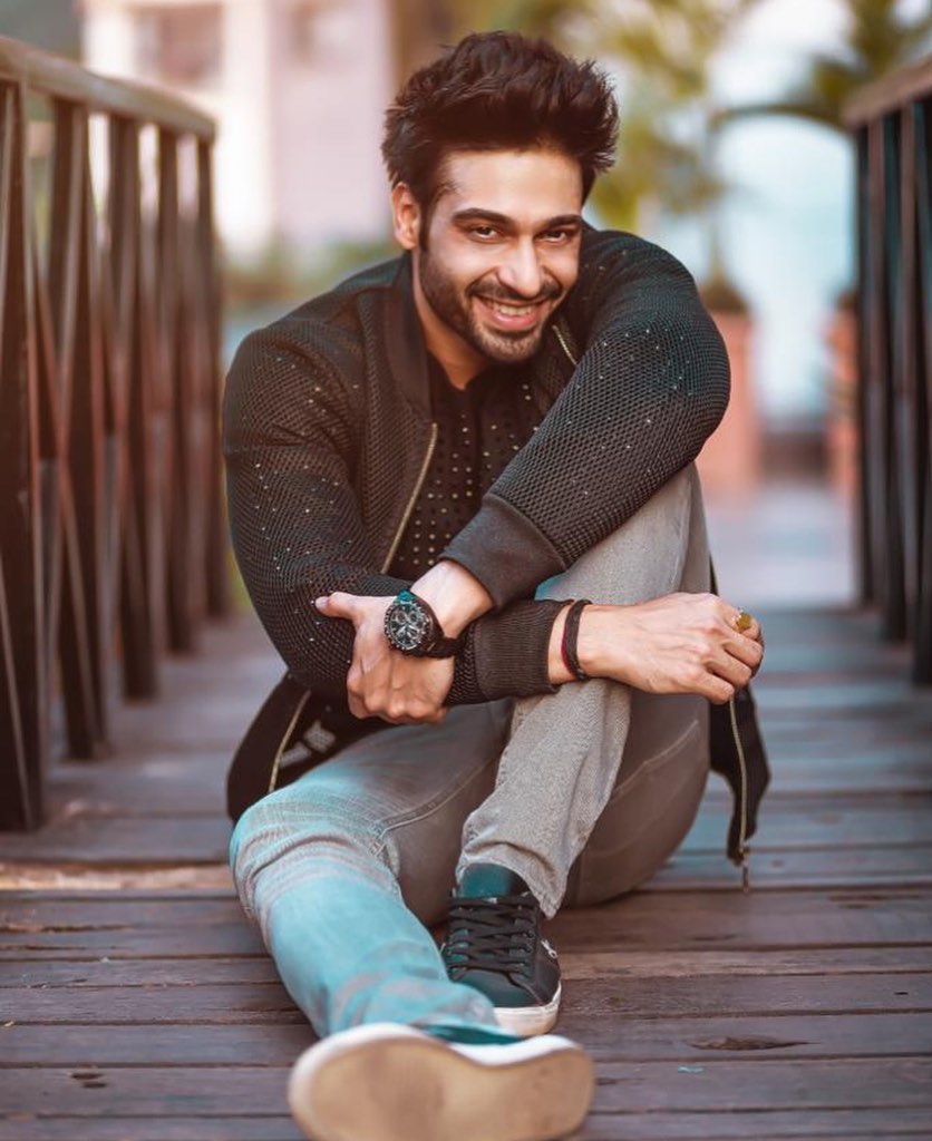 People love Naagin – Bhagya Ka Zehreela Khel's 'most eligible bachelor' look of Dev: Vijayendra Kumeria 3