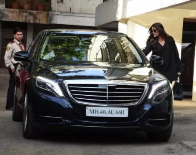 Take a look at Sonam Kapoor’s car collection - 2