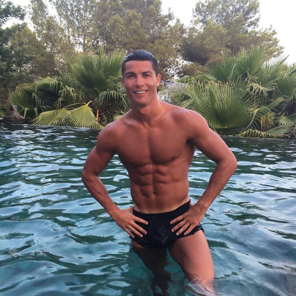These Instagram Posts Of Cristiano Ronaldo Will Give You Major Fitness Goals - 1