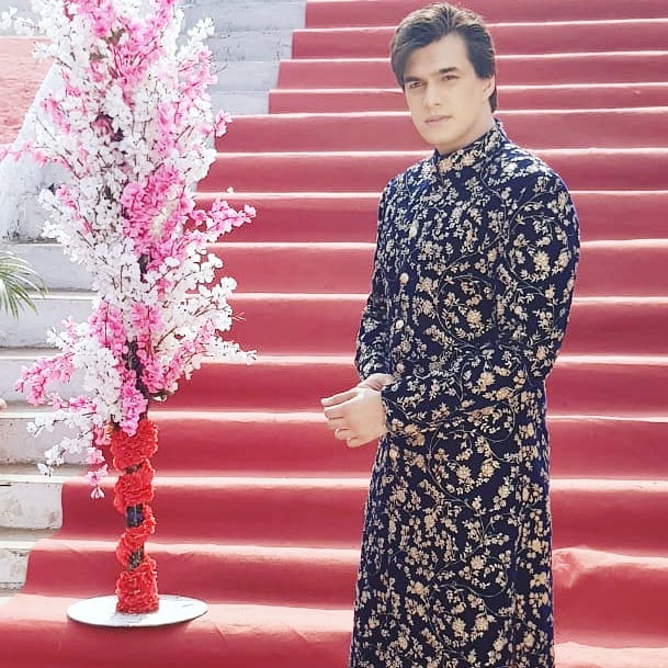 Mohsin Khan and his splendid looks - 3