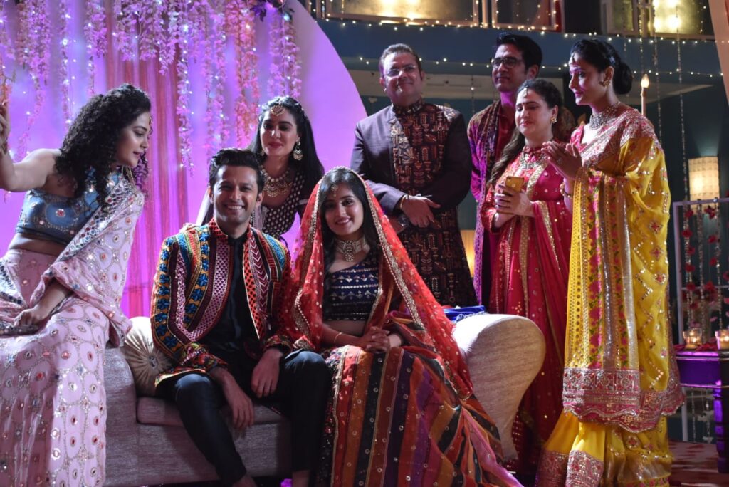 Yeh Rishtey Hain Pyaar Ke: Nishant and Mishti to get engaged - 0