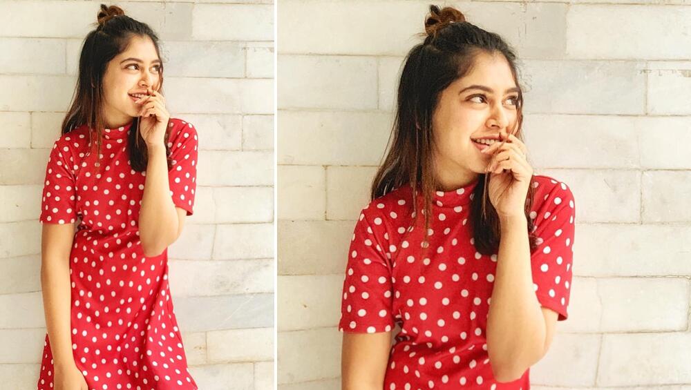 5 Things about Niti Taylor that every girl next door can relate to - 7