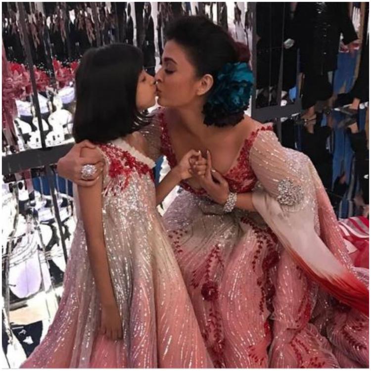 Adorable moments when Aishwarya Rai Bachchan kissed her daughter Aaradhya in public