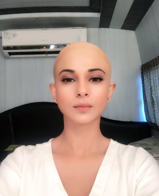 Anushka Sharma, Priyanka Chopra, Nia Sharma, and Jennifer Winget: Actresses who went bald for their roles - 3