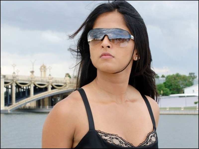 How to Steal Anushka Shetty’s Style - 3