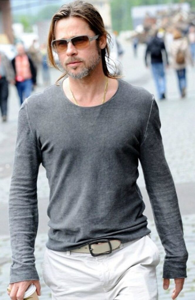 5 Outfit Lessons Men Can Learn From Brad Pitt - 3