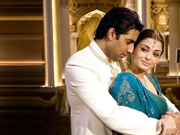 Cute & adorable moments of Abhishek Bachchan-Aishwarya Rai Bachchan from ‘GURU’ - 1