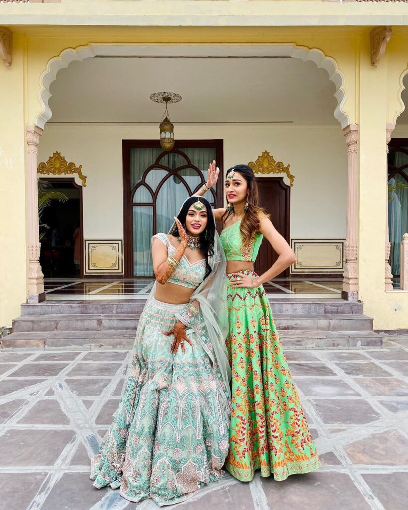 Erica Fernandes’ Lehenga collection is perfect for wedding - 2