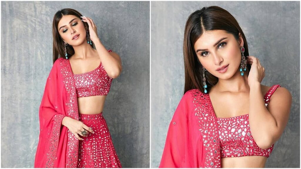 Every time Tara Sutaria looked absolutely hot and gorgeous in a lehenga - 0