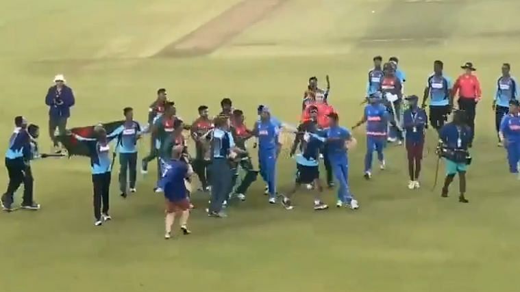 Find out who got banned after India-Bangladesh cricket team fight on-field - 0