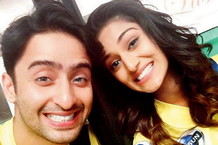 Here’s Proof, Erica Fernandes has a special bond with all her co-stars - 4