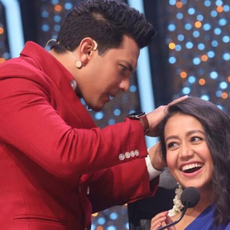 How many times Aditya Narayan proposed Neha Kakkar on the show - 0