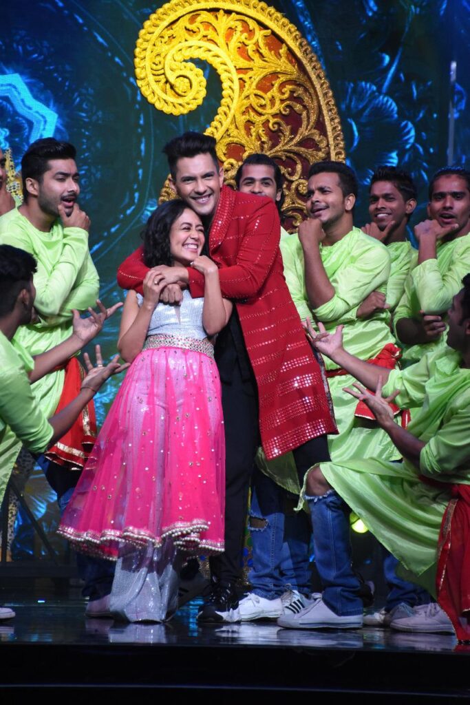 Indian Idol 11: Aditya Narayan and Neha Kakkar’s sizzling performance at the grand finale - 2