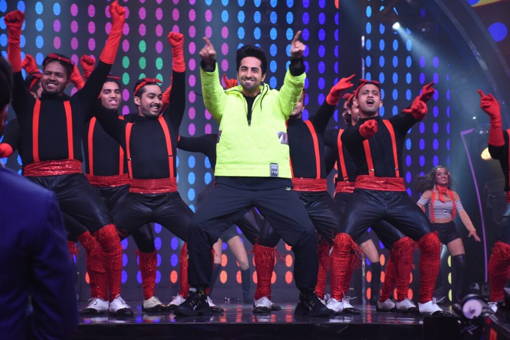 Indian Idol 11 Grand Finale: Ayushmann Khurrana to make a unique entry in a Doli - 3