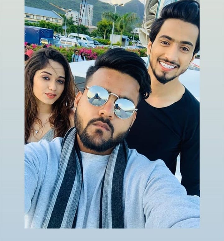 Jannat Zubair and Faisu in Mauritius